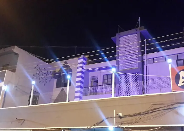 Asia Lodge Near Railway Station