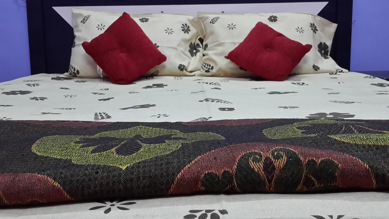 Lodge Near Railway Station *